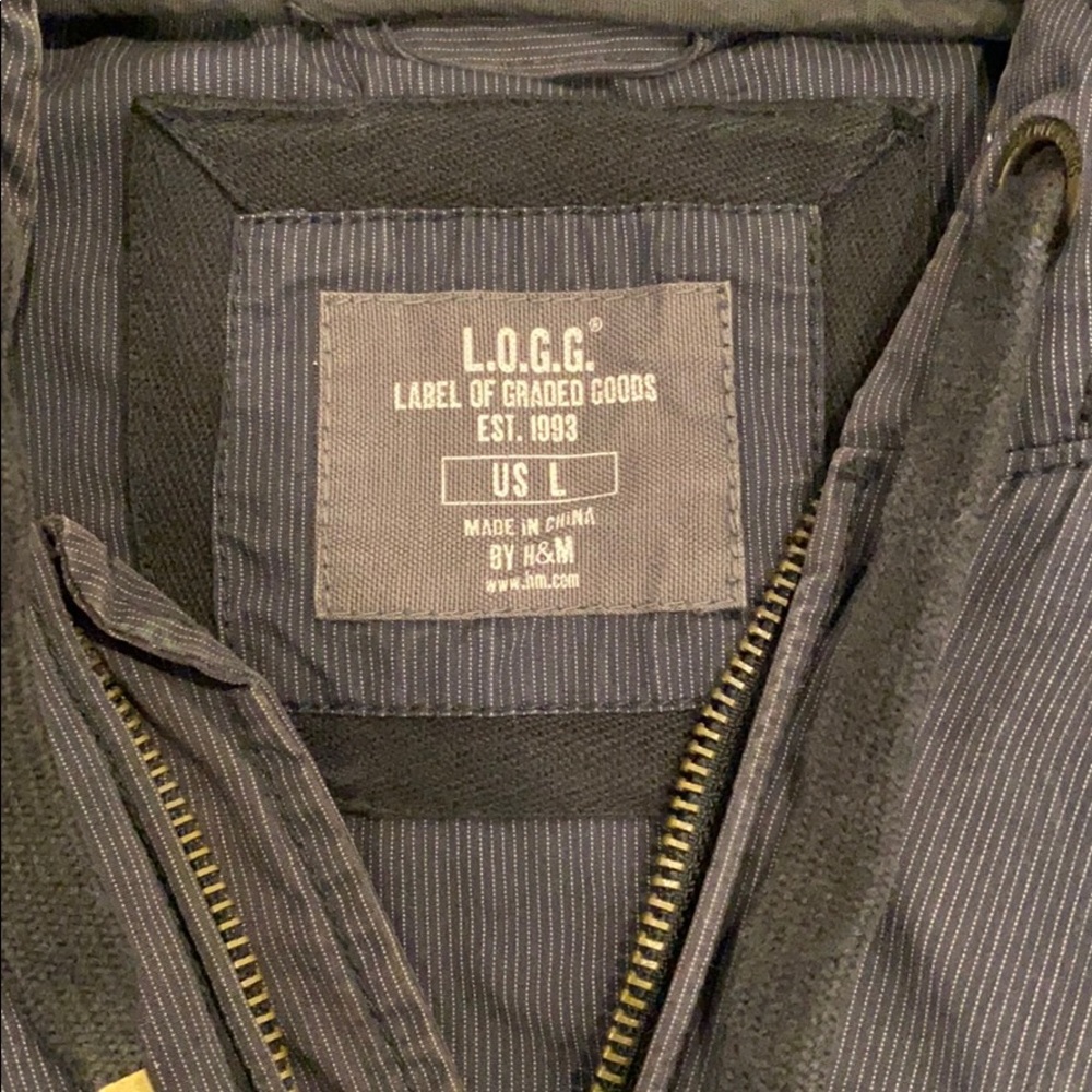 H&M L.O.G.G. - Picture 2 of 3